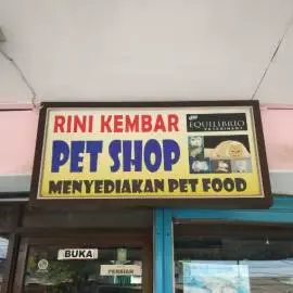 Rini Kembar Pet Shop