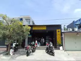 Kurnia Aquarium And Pet Shop