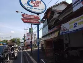 PLANET BAN SETURAN DEPOK SLEMAN