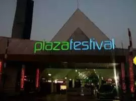 Plaza Festival