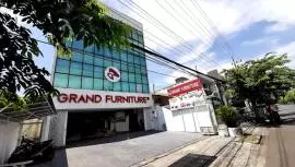 Grand Furniture