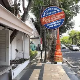 Roti Tugu Bakery (Und Corner)